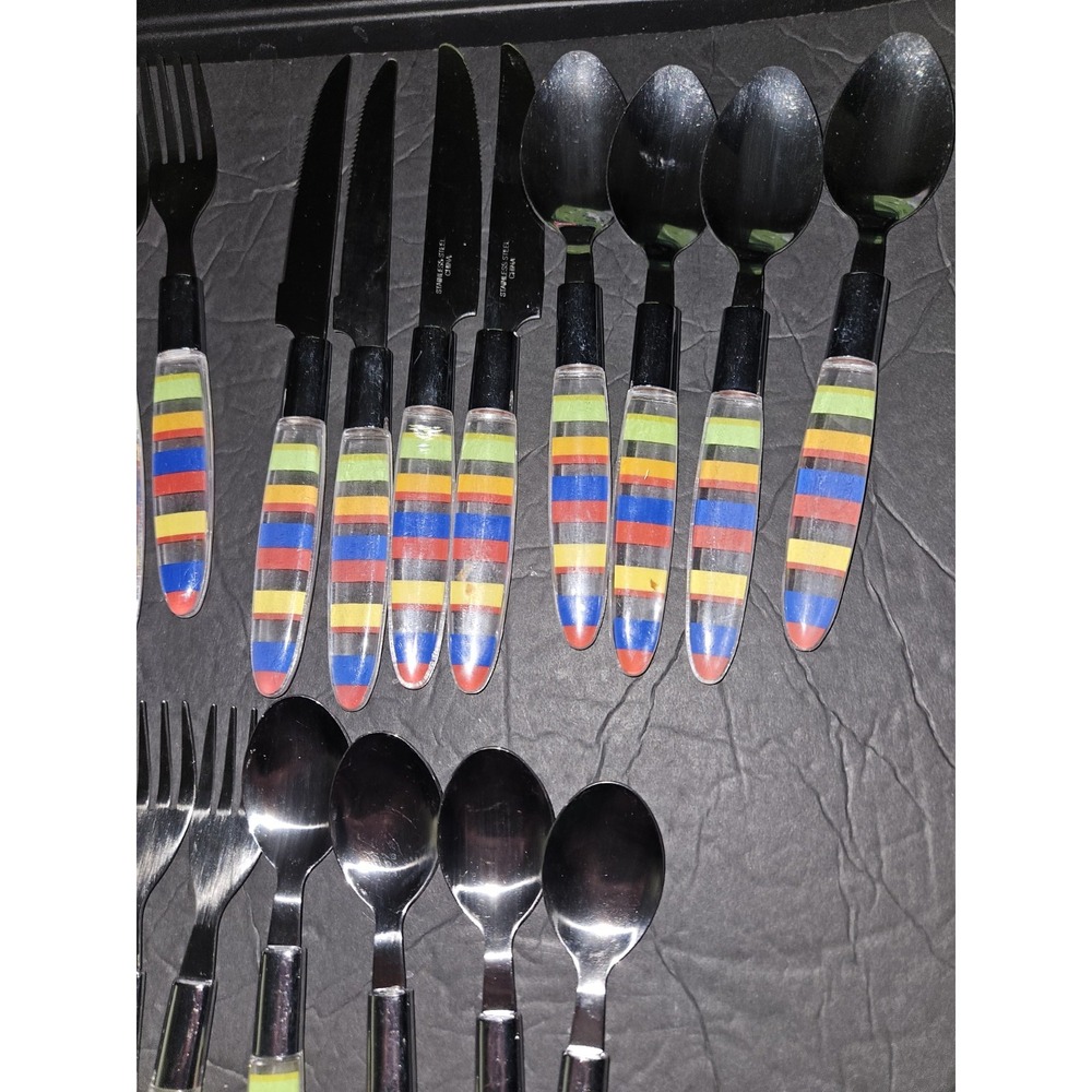 Brylane Home Santa Fe Flatware Set‎ Of 4 Place Setting Plus Extras - Picture 3 of 5